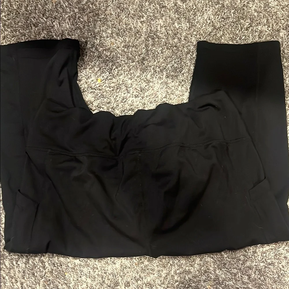 32 Degrees Cool Black Activewear - Picture 3 of 3